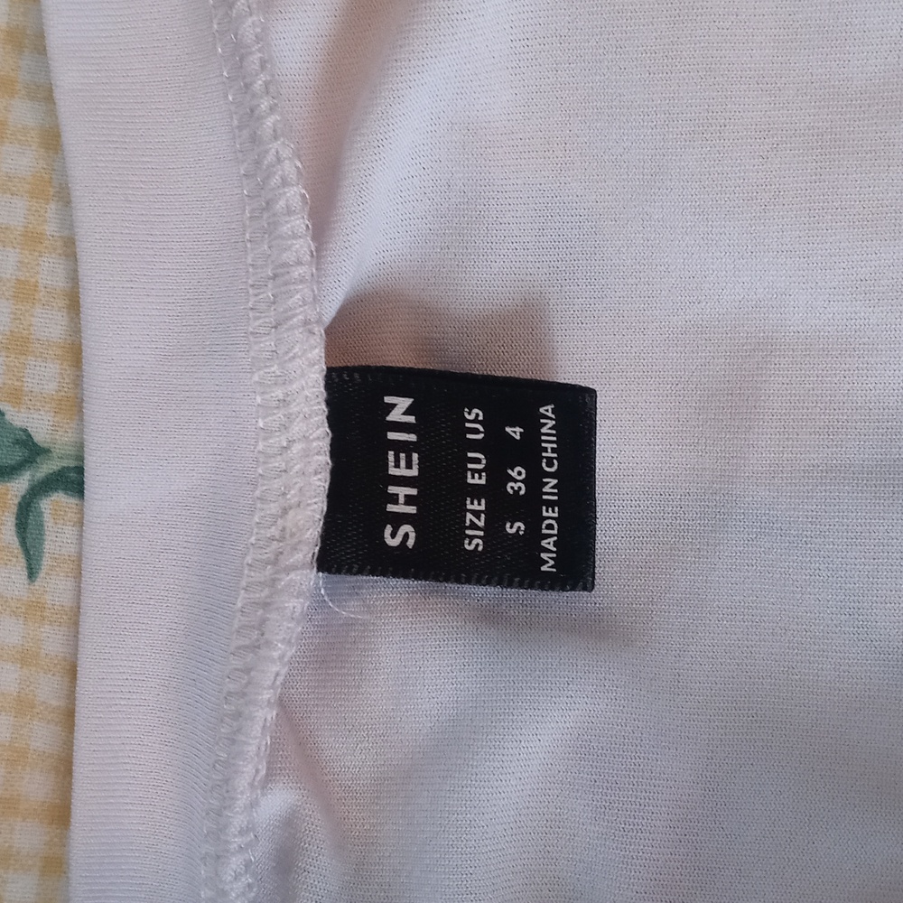 tshirt - Picture 2 of 3